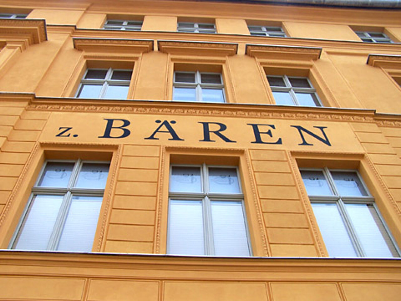 Das Haus zum Bären in Brandenburg an der Havel - Sitz der Praxis & OP Kloth - Orthopädie, Chirurgie