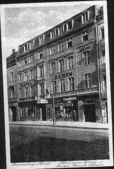 Das Haus zum Bären (früher) in Brandenburg an der Havel - Sitz der Praxis & OP Kloth - Orthopädie, Chirurgie
